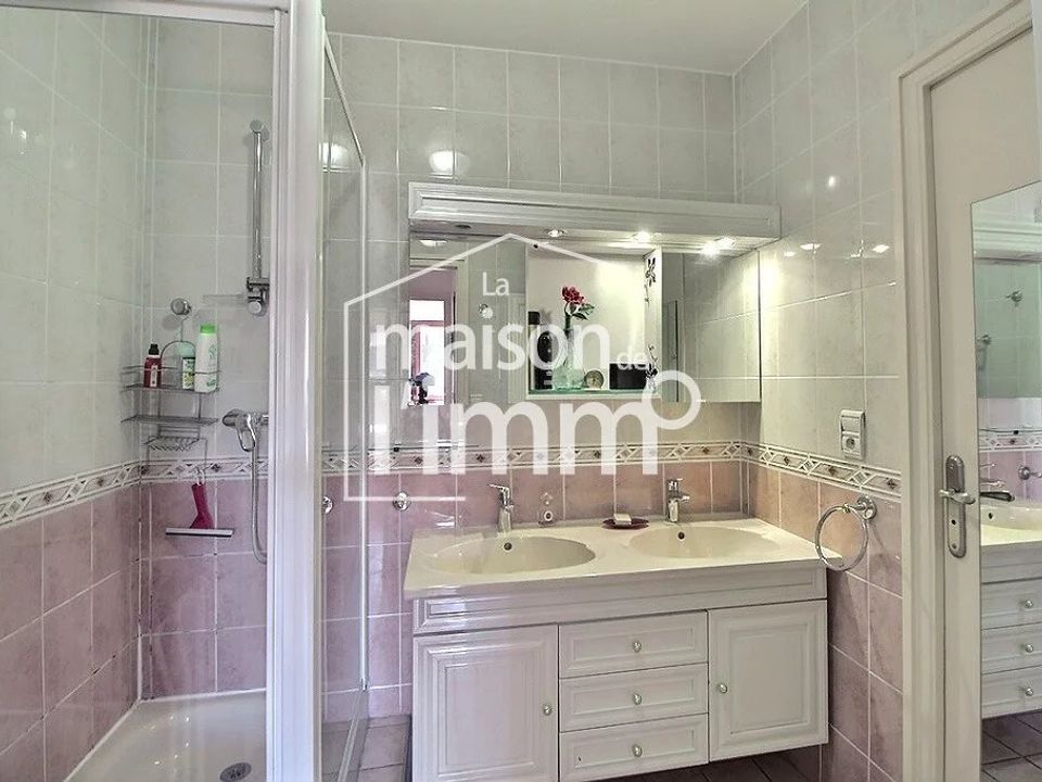 Lejlighed i Thonon-les-Bains, Haute-Savoie - foto 5
