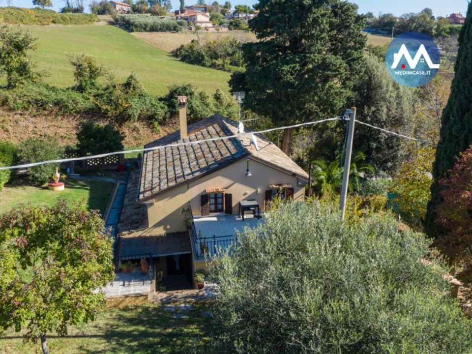 Casa de campo en Torgiano, Perugia - foto 1