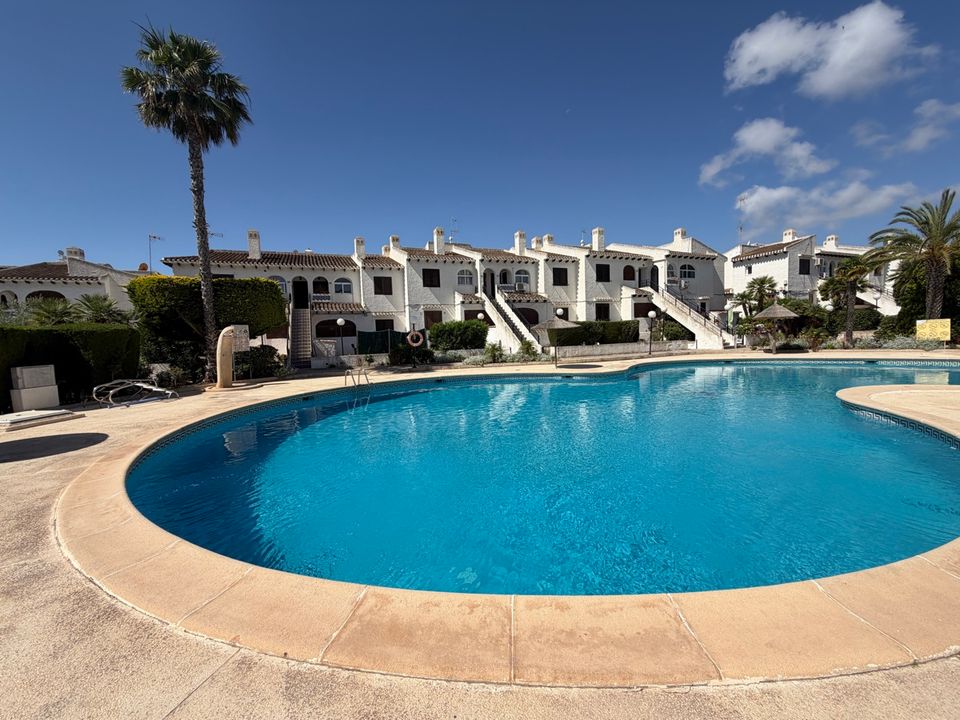 Lejlighed i Cabo Roig, Alicante - foto 1