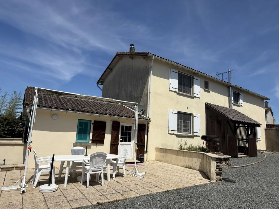 Villa en Le Busseau, Deux-Sevres - foto 1