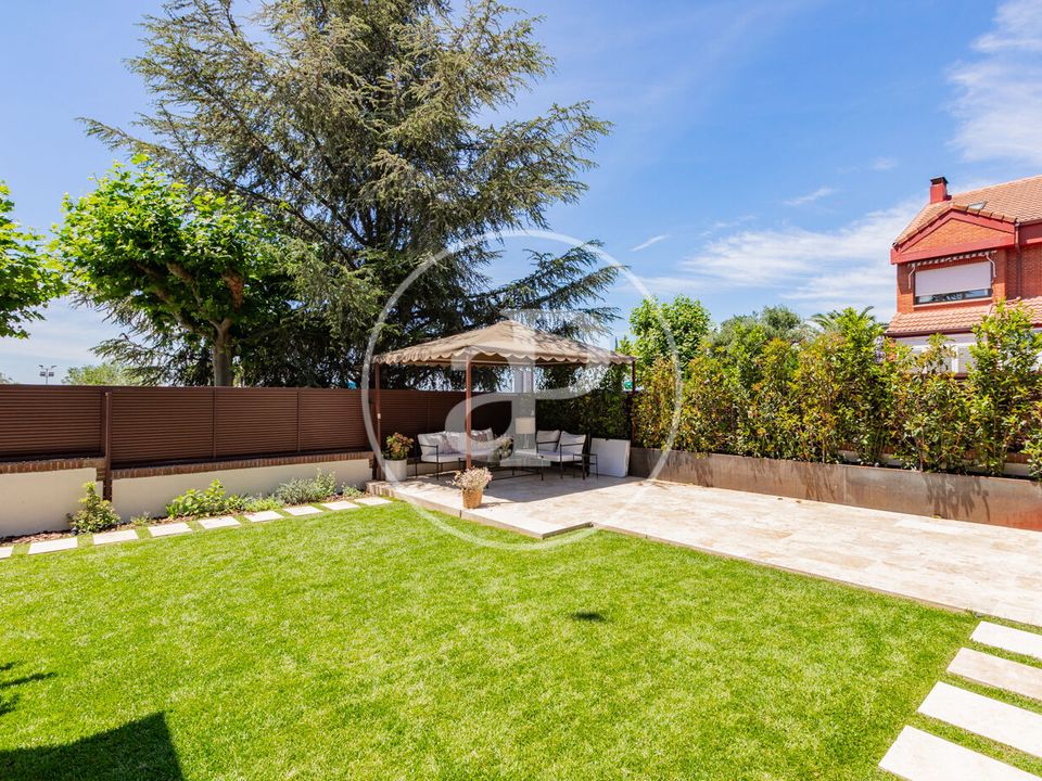 Villa in Las Rozas De Madrid, Madrid - photo 5