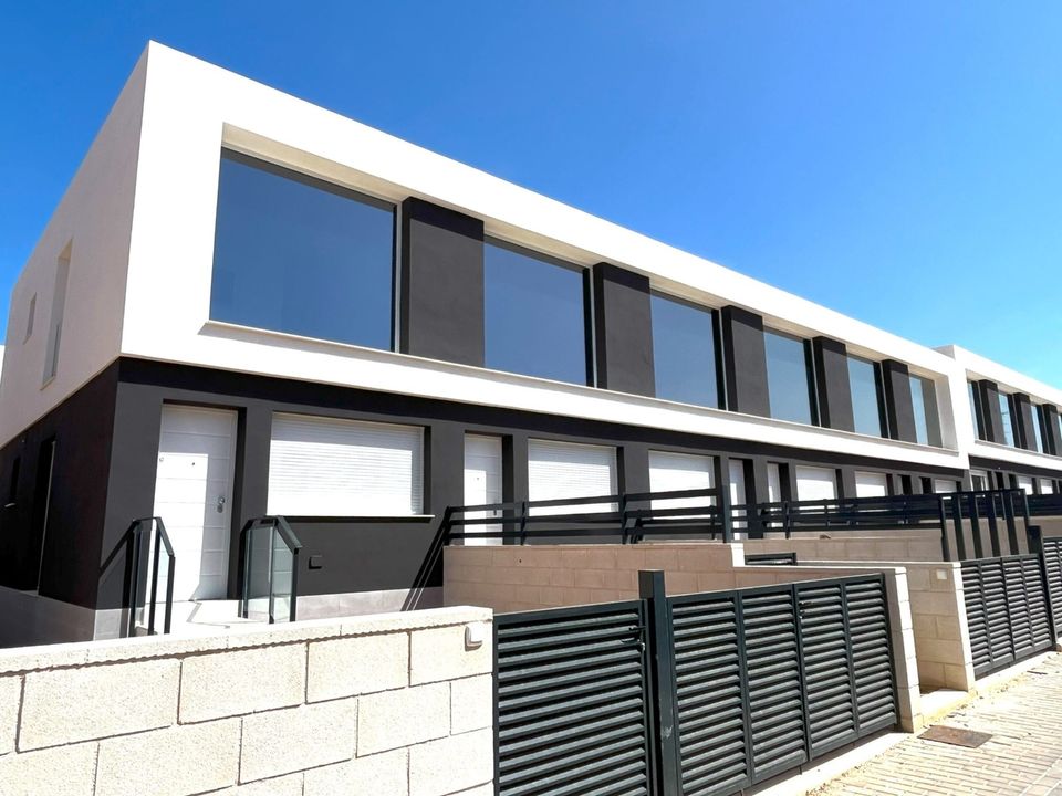 Villa i Gran Alacant, Alicante - foto 1