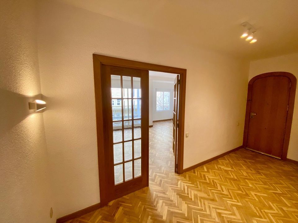 Apartment in Valencia, Valencia - photo 2