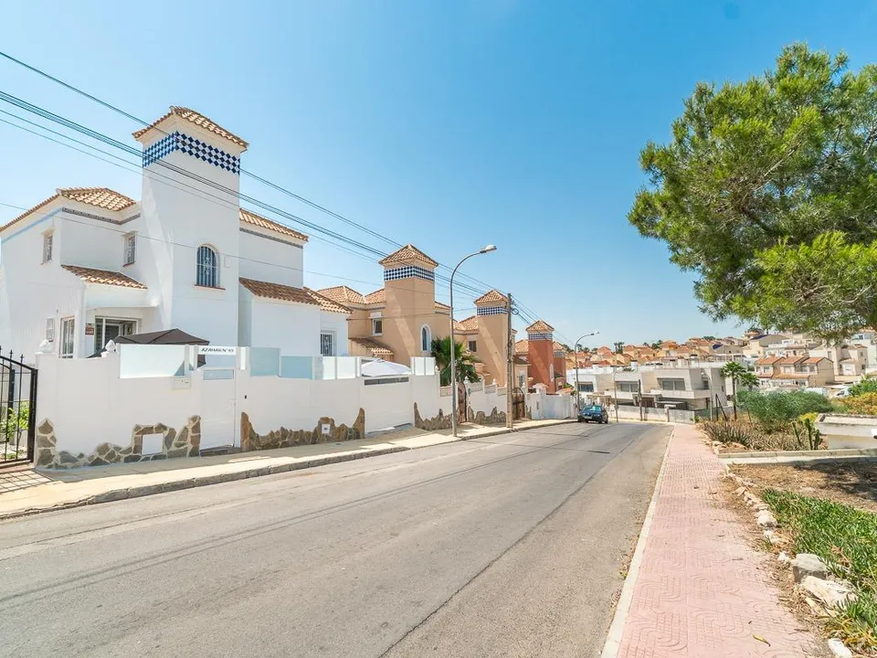 Villa i San Miguel De Salinas, Alicante - foto 1
