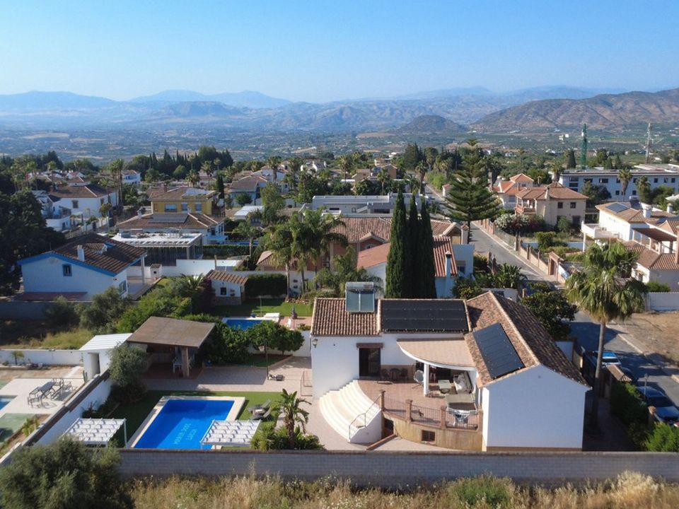 Villa i Alhaurin El Grande, Malaga - foto 3