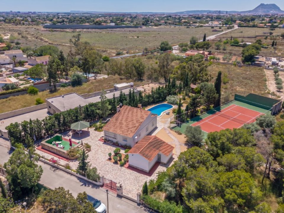 Villa a San Vicente Del Raspeig, Alicante - foto 2