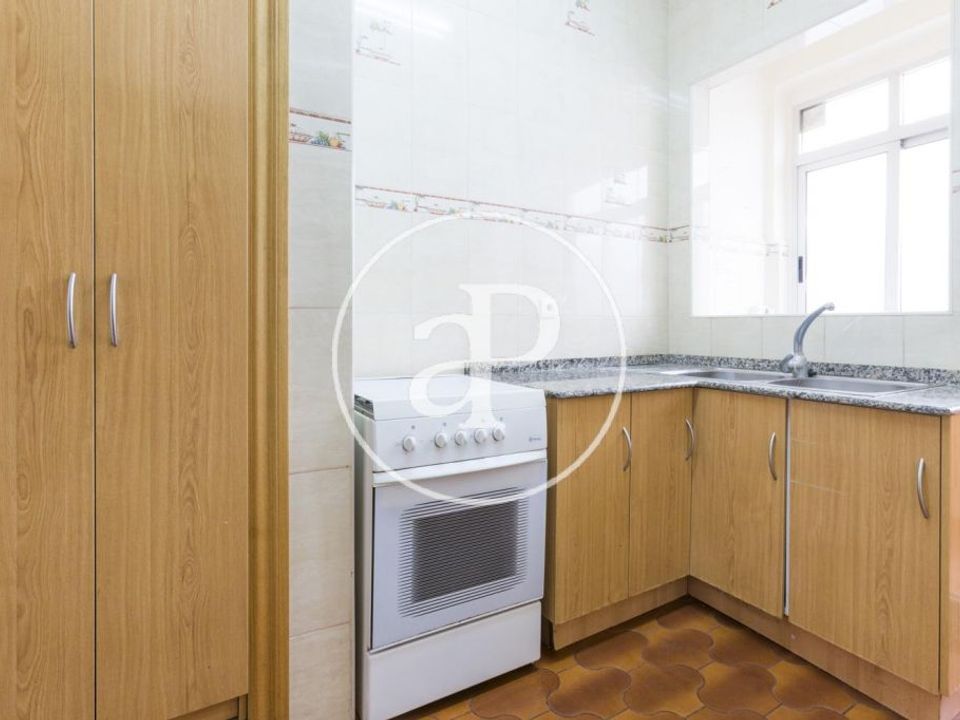 Apartment in Valencia, Valencia - photo 4