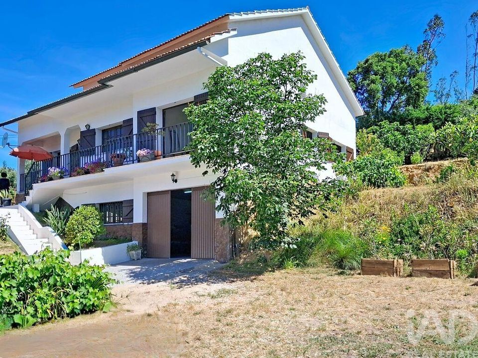 Casa unifamiliar a Ourem, Santarem - foto 1