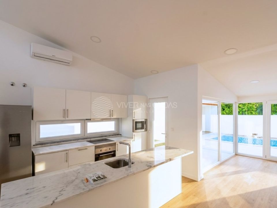 Villa a Almada, Setubal - foto 1