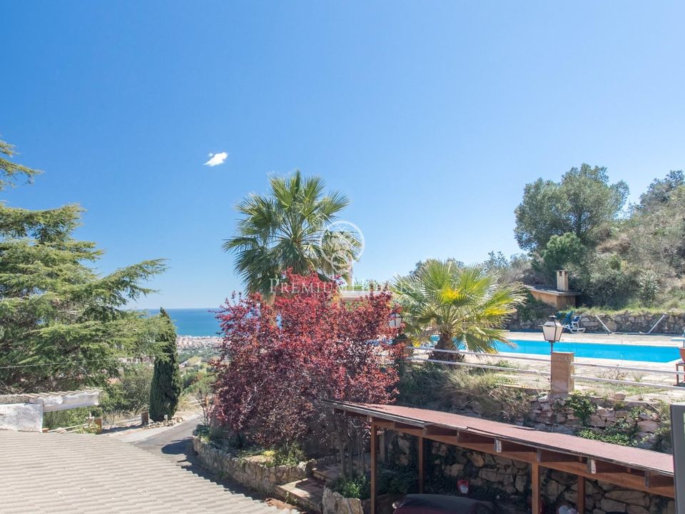 Villa i Alella, Barcelona - foto 1