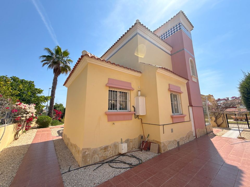 Villa i Cabo Roig, Alicante - foto 1