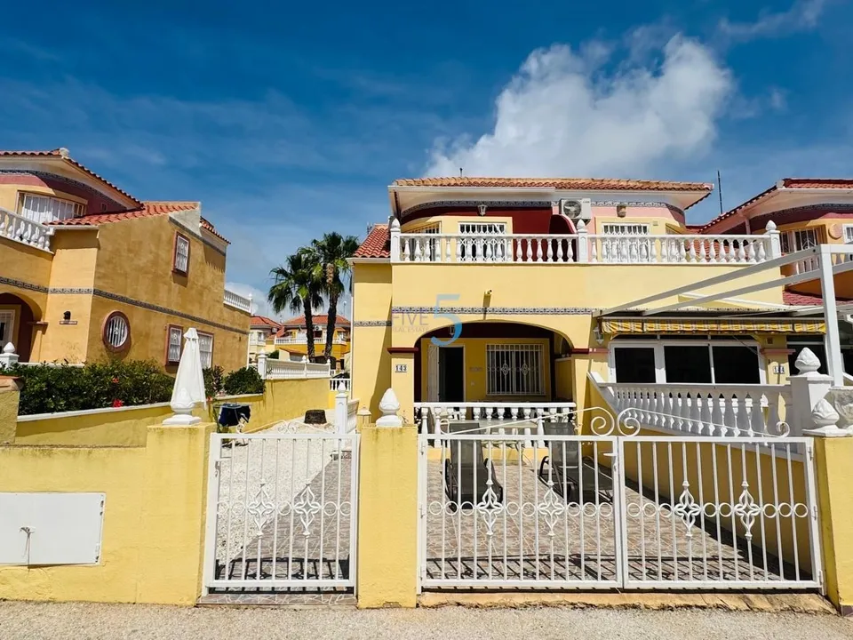 Byhus i Cabo Roig, Alicante - foto 1