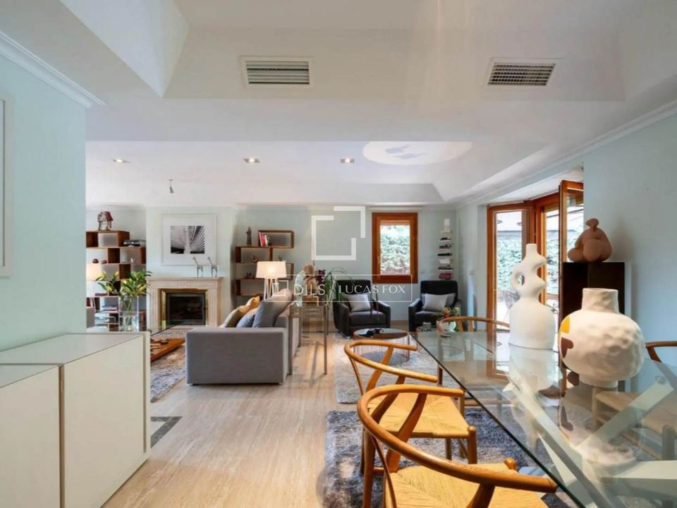 Villa i Las Rozas De Madrid, Madrid - bilde 4