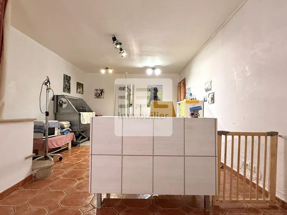 Erhvervsejendom i Uzes, Gard - foto 3