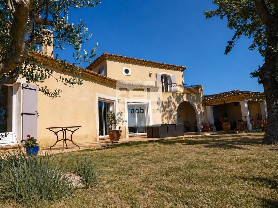 Villa i Saint-Martin-d'Ardeche, Ardeche - foto 1