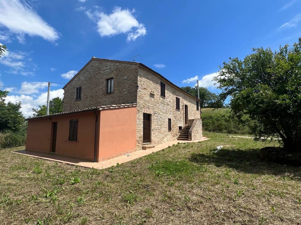 Haus in Monteleone di Fermo, Fermo - Foto 1