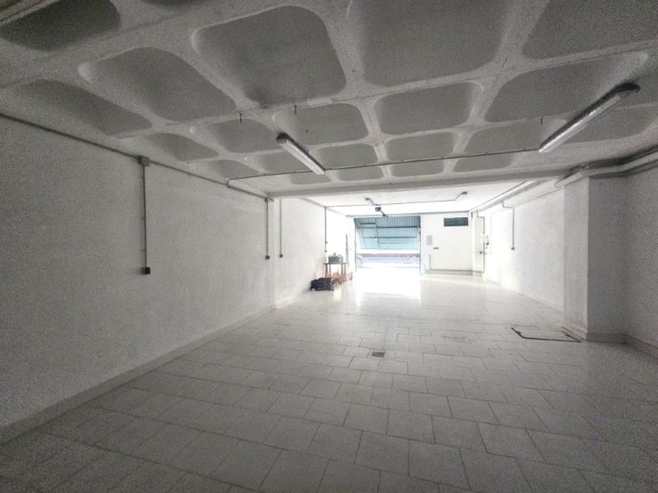 Erhvervsejendom i Massama, Lisbon - foto 5