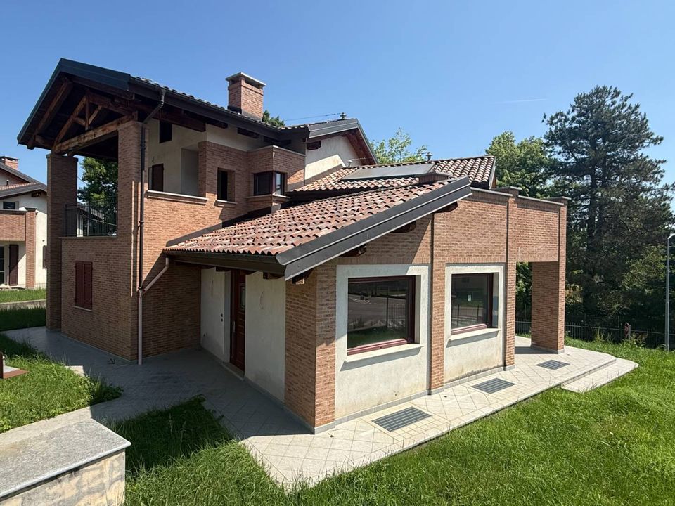 Villa a Villanova, Cuneo - foto 1