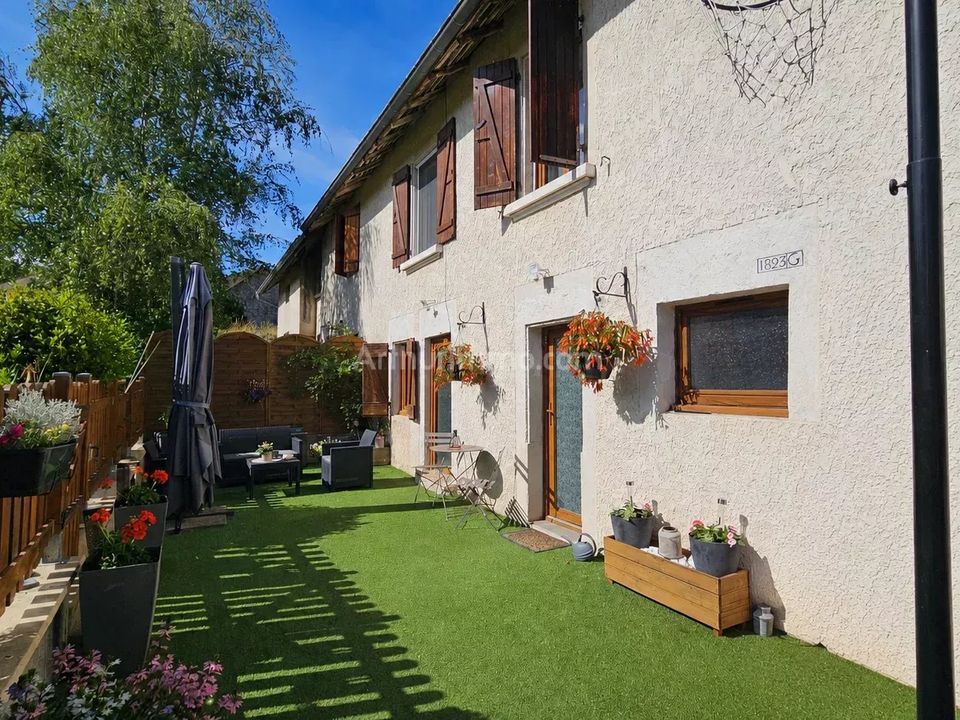 Villa i Creys-Mépieu, Isere - foto 1