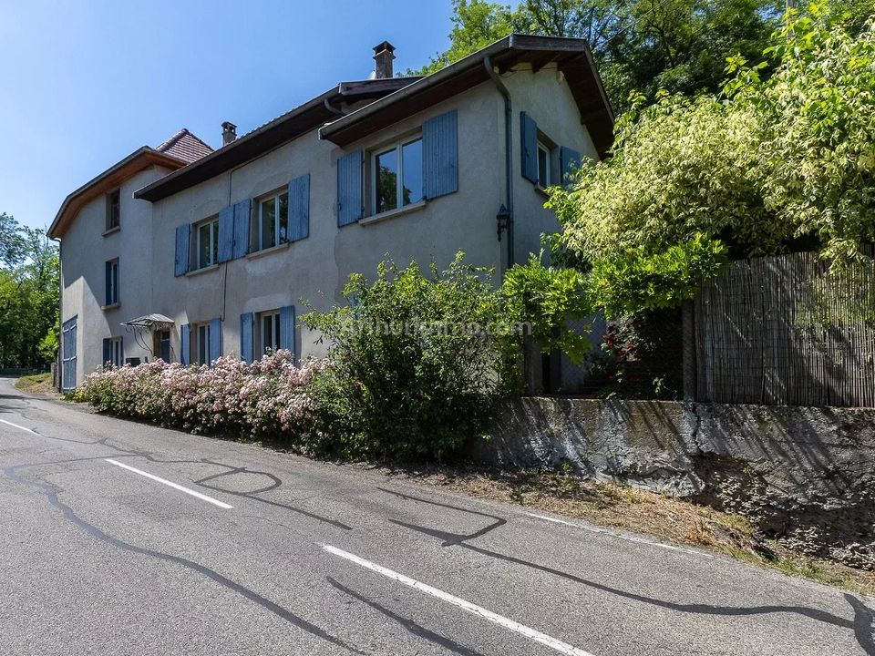 Villa i Saint-Jean-de-Soudain, Isere - foto 1