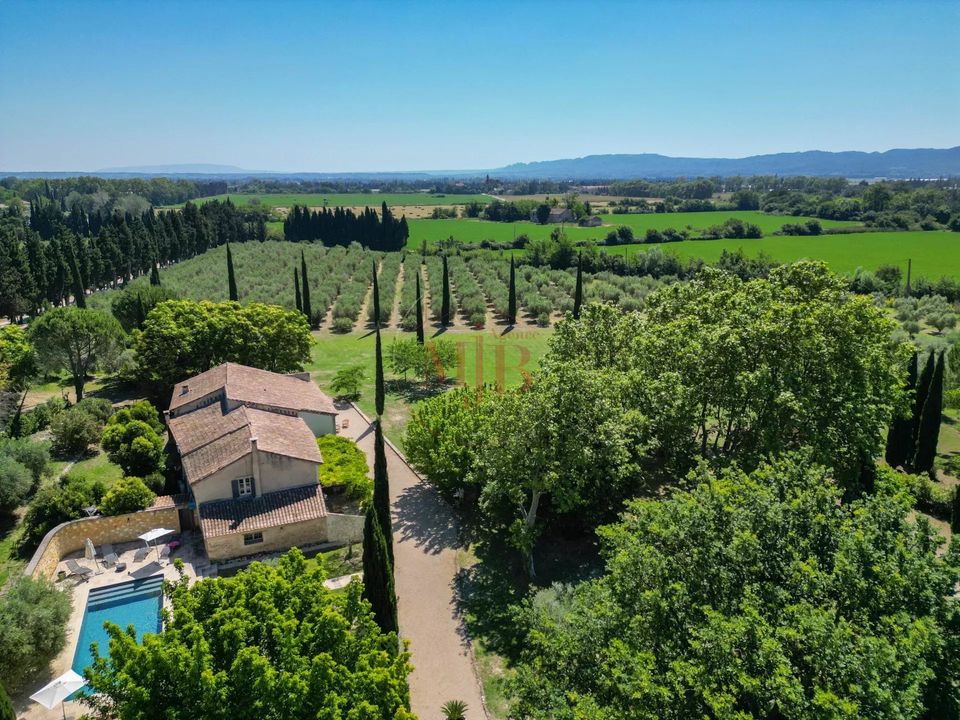 Landejendom i Saint-Remy-de-Provence, Bouches-du-Rhone - foto 1