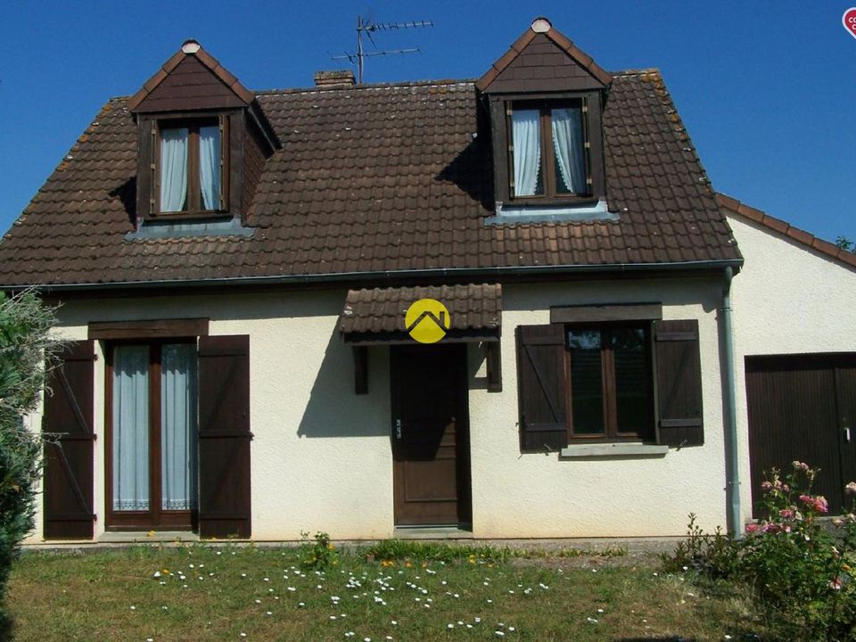 Villa en Bourges, Cher - foto 1