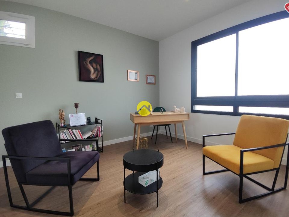 L'establiment comercial a Sermoise-sur-Loire, Nievre - foto 2