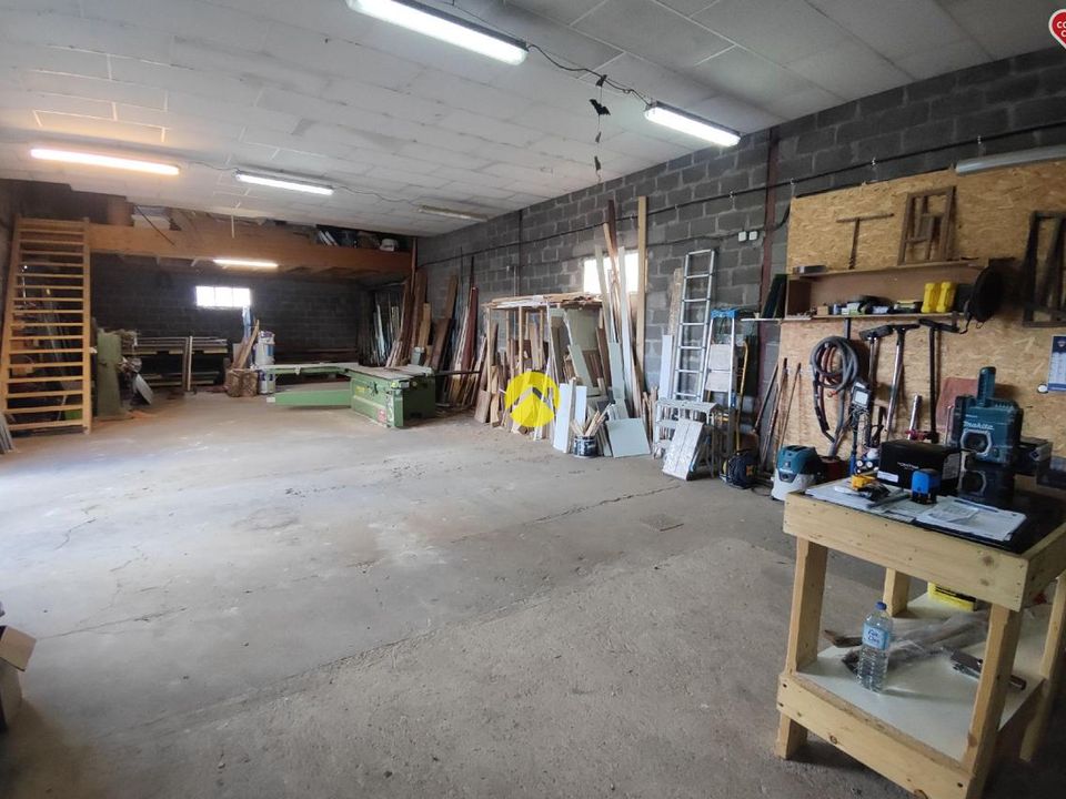 L'establiment comercial a Sermoise-sur-Loire, Nievre - foto 3