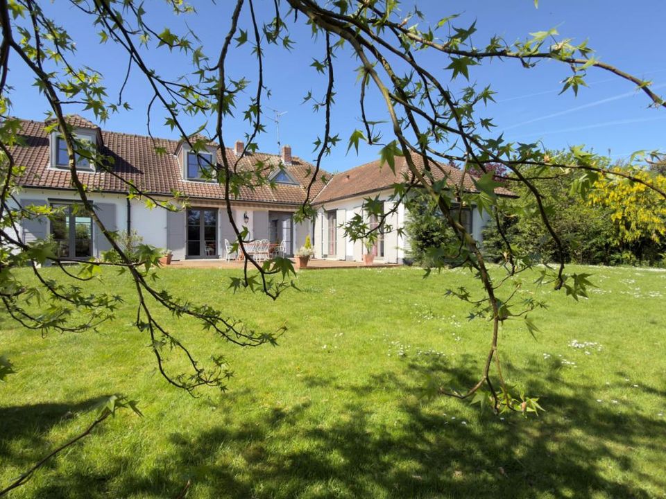 Villa en Ennetieres-en-Weppes, Nord - foto 1