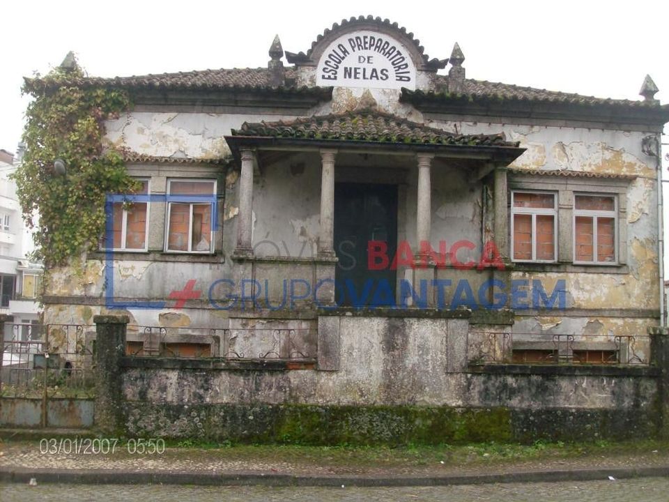 Erhvervsejendom i Nelas, Viseu - foto 1