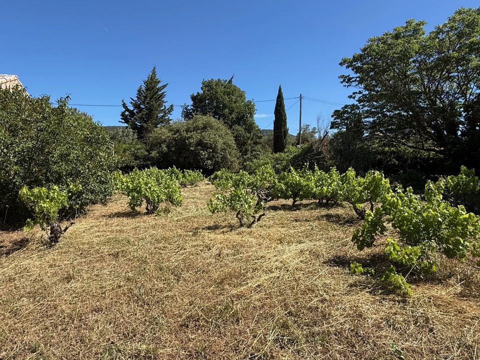 Helårsgrund i Sainte-Anastasie-sur-Issole, Var - foto 2