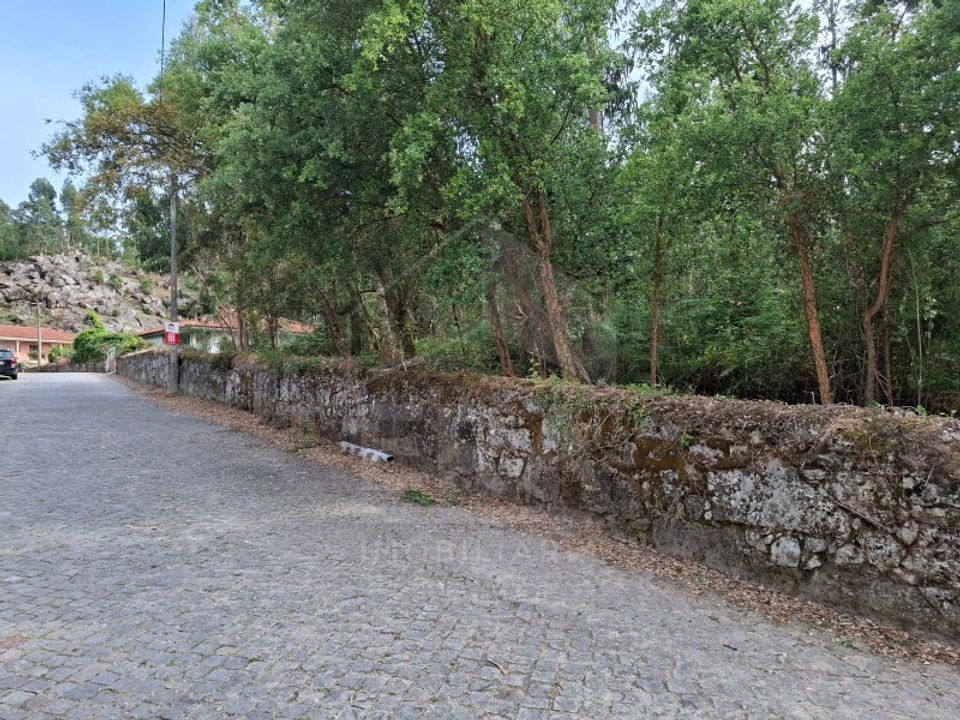 Helårsgrund i Palmeira de Faro, Braga - foto 2