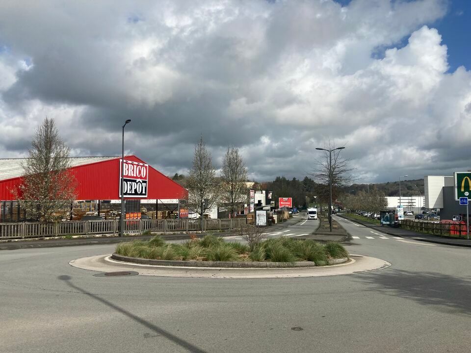 L'establiment comercial a Quimper, Finistere - foto 1