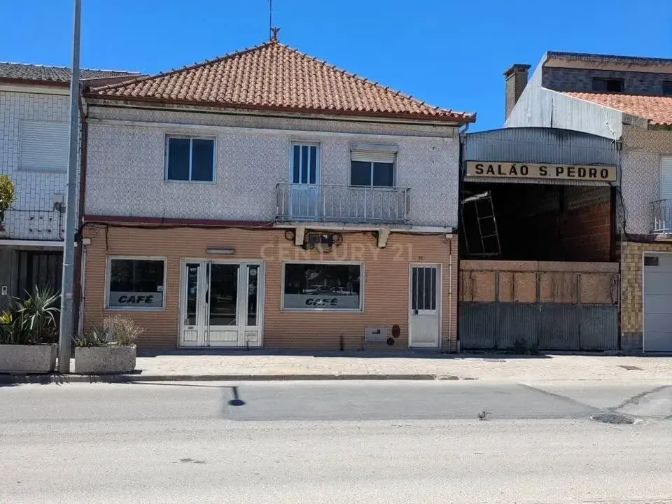 Erhvervsejendom i Oliveira do Bairro, Aveiro - foto 1