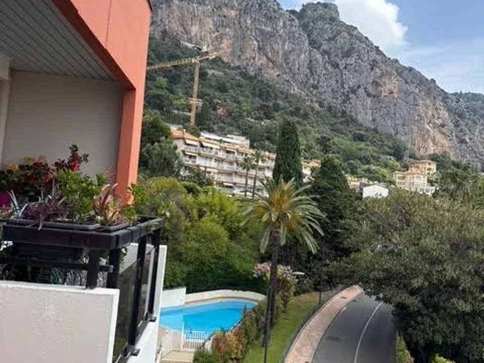 Lejlighed i Menton, Alpes-Maritimes - foto 1