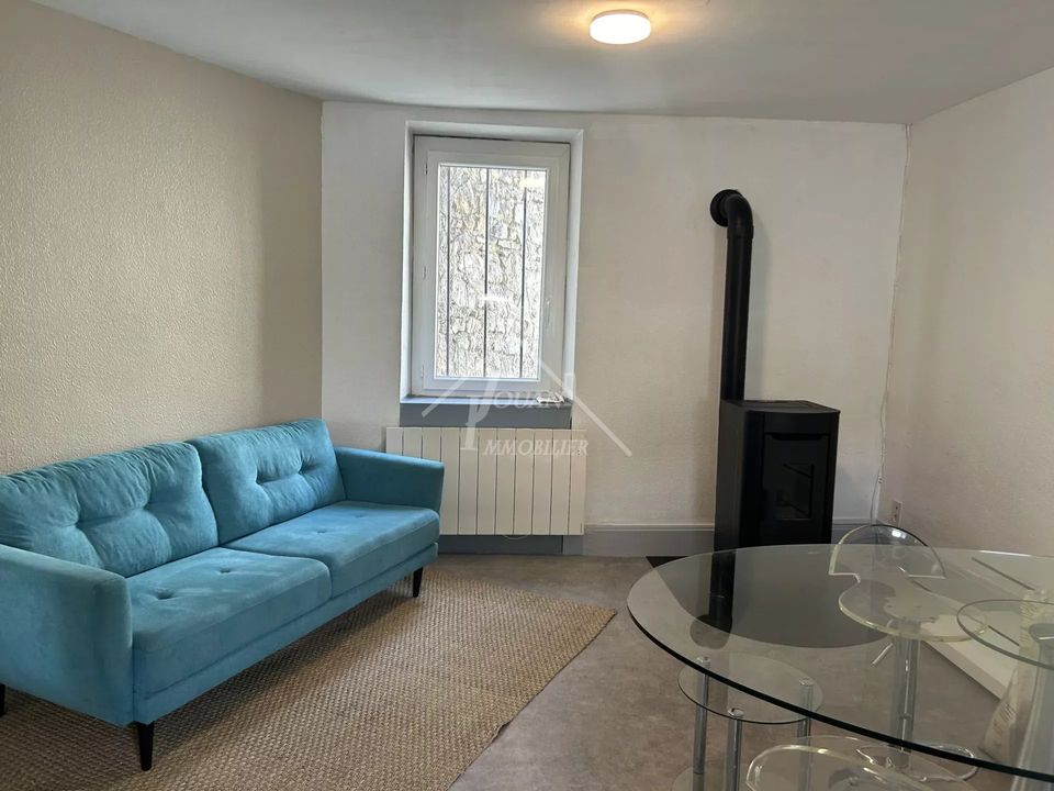 Apartment in Gannat, Allier - photo 1