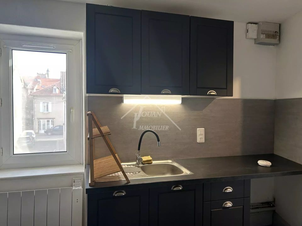 Apartment in Gannat, Allier - photo 5
