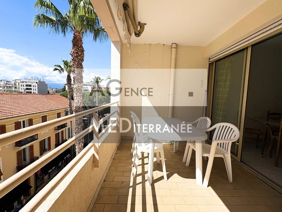 Lejlighed i Antibes, Alpes-Maritimes - foto 1