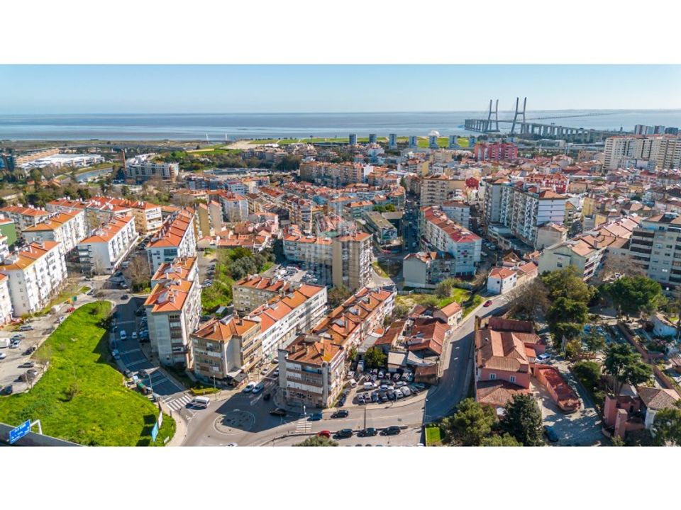 Helårsgrund i Sacavem, Lisbon - foto 1