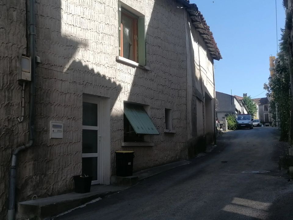 Haus in Nontron, Dordogne - Foto 1