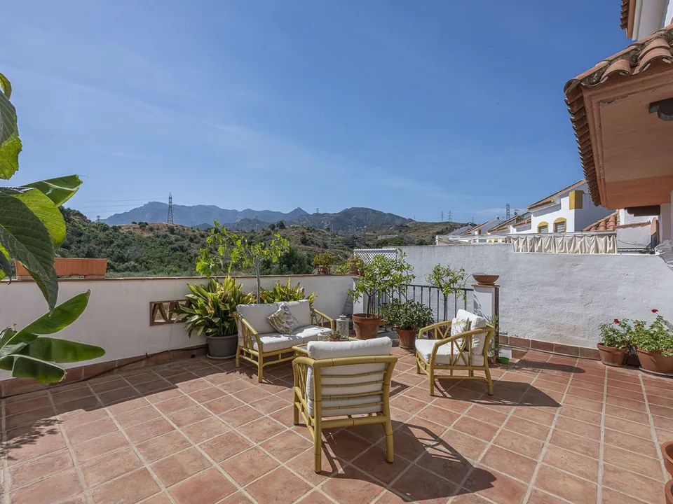 Landejendom i Marbella, Malaga - foto 1