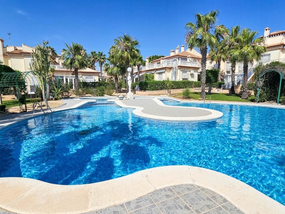 Bungalow i Orihuela Costa, Alicante - foto 4