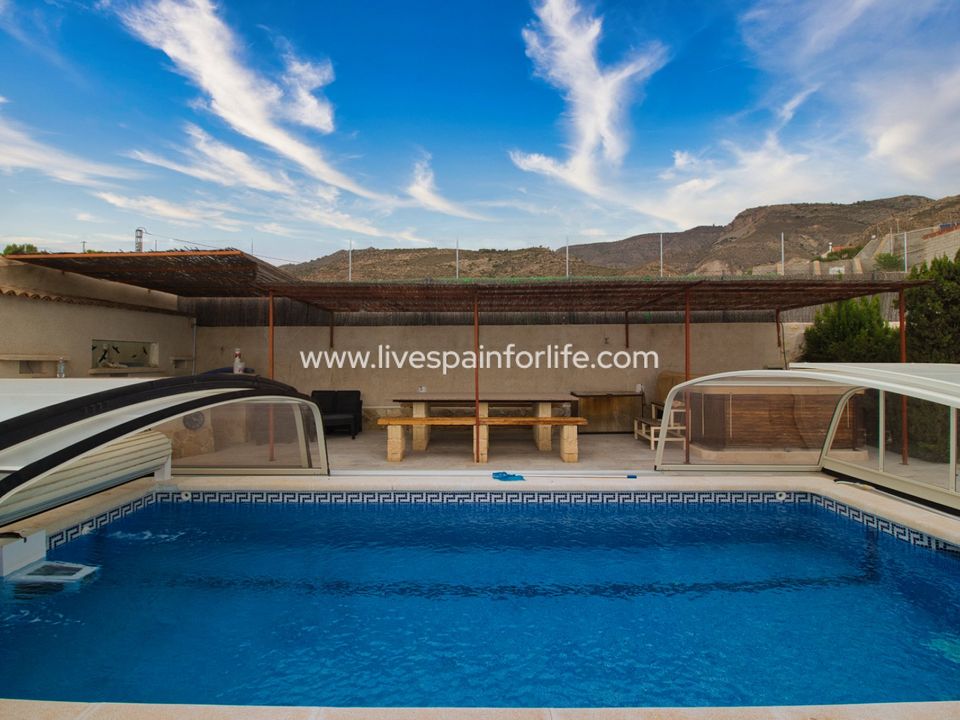 Landejendom i Crevillent, Alicante - foto 1
