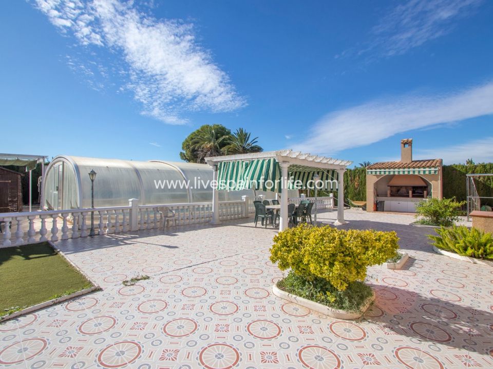 Landejendom i Albatera, Alicante - foto 1