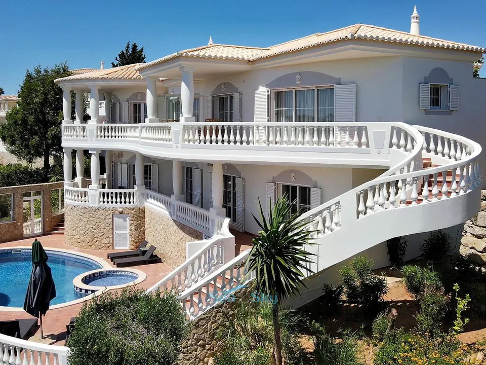 Villa a Budens, Faro - foto 1