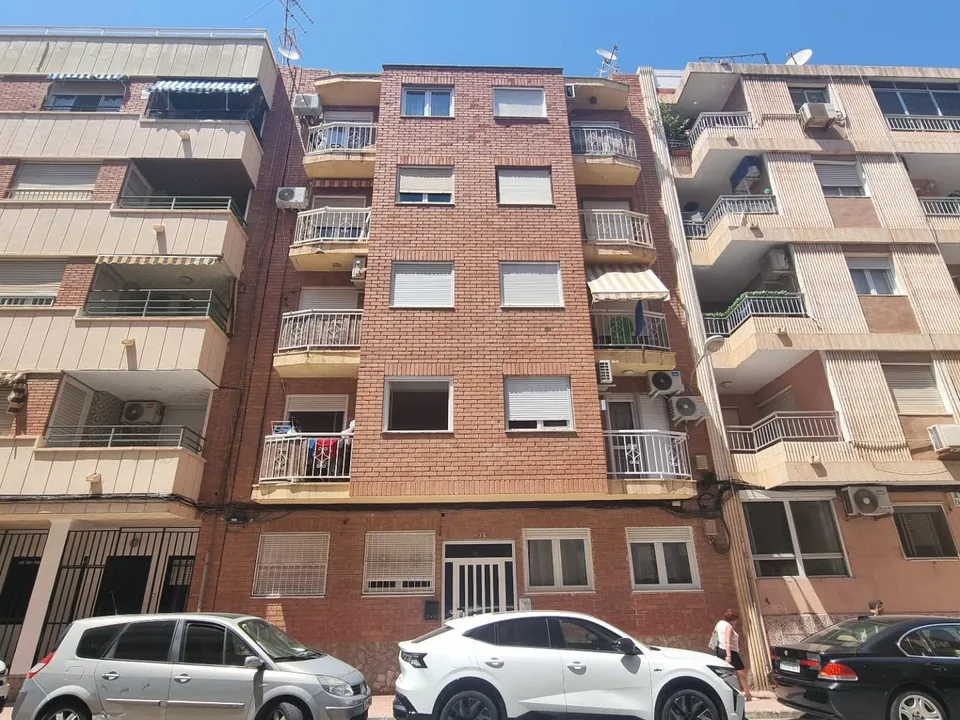 Lejlighed i Torrevieja, Alicante - foto 1
