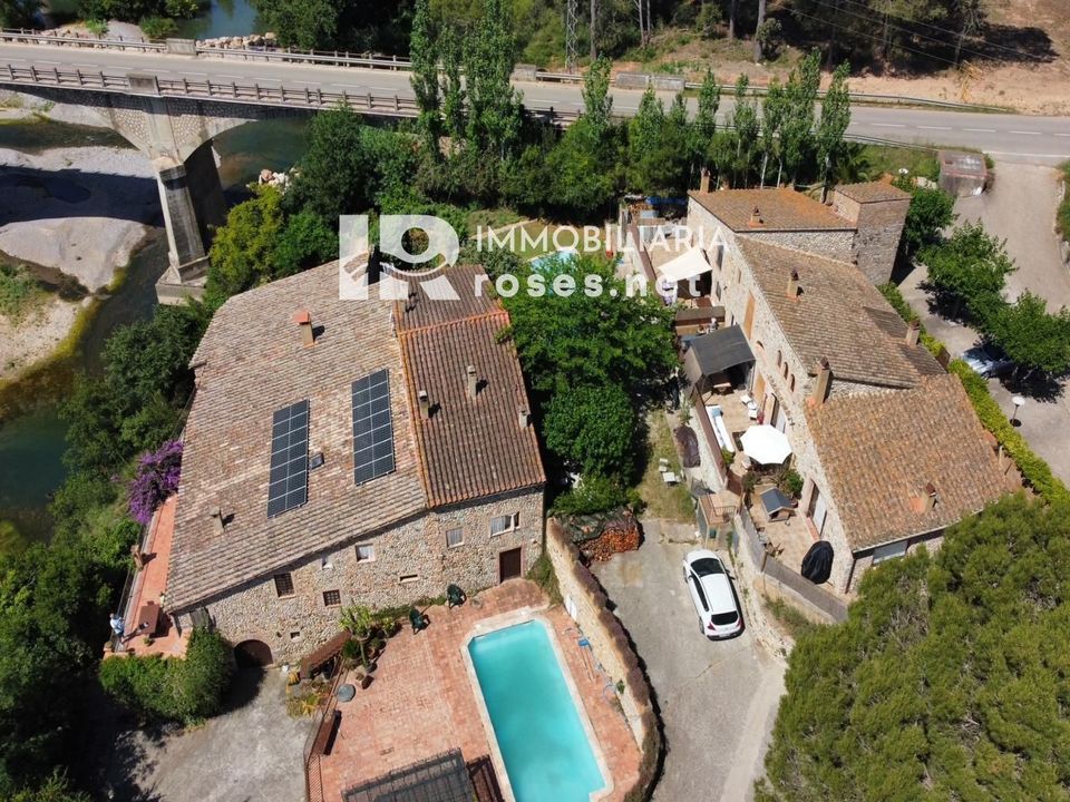 Villa en Sant Miquel De Fluvia, Gerona - foto 2