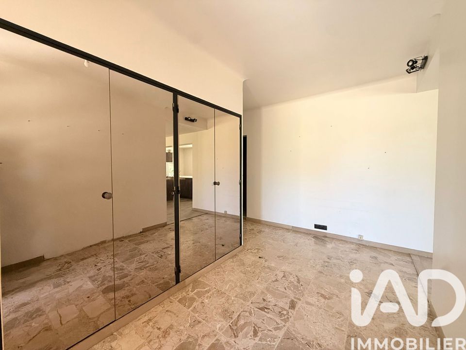 Villa in Villeneuve, Alpes-de-Haute-Provence - foto 5