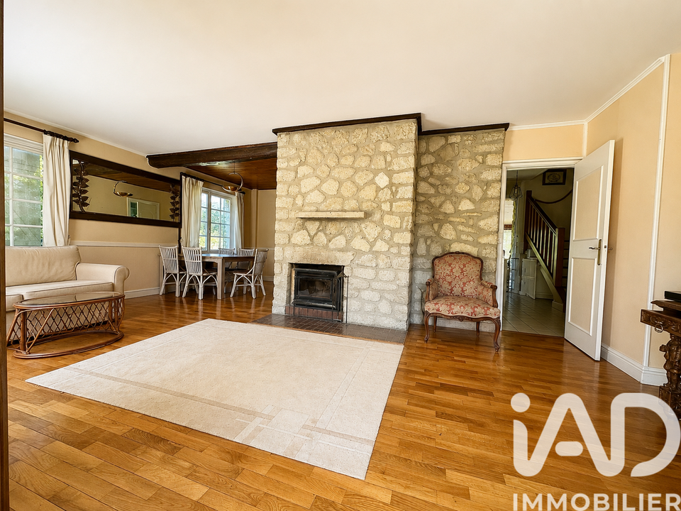 Villa in Noisy-le-Roi, Yvelines - foto 2