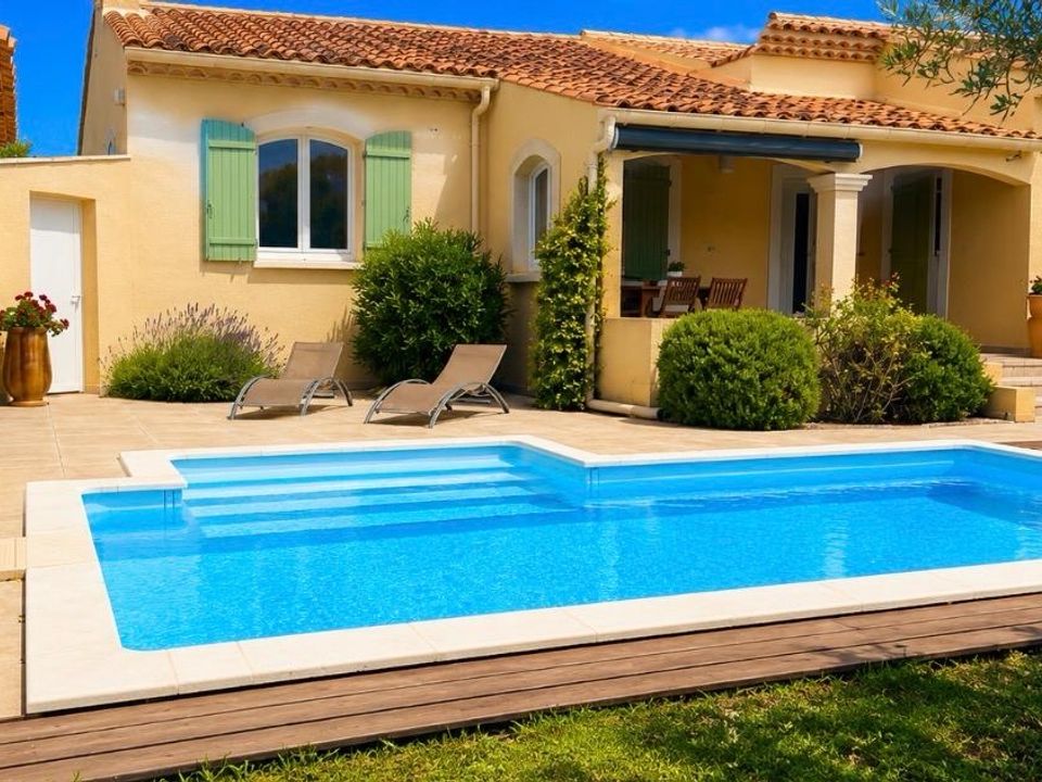 Villa i Saint-Saturnin-lès-Avignon, Vaucluse - foto 4